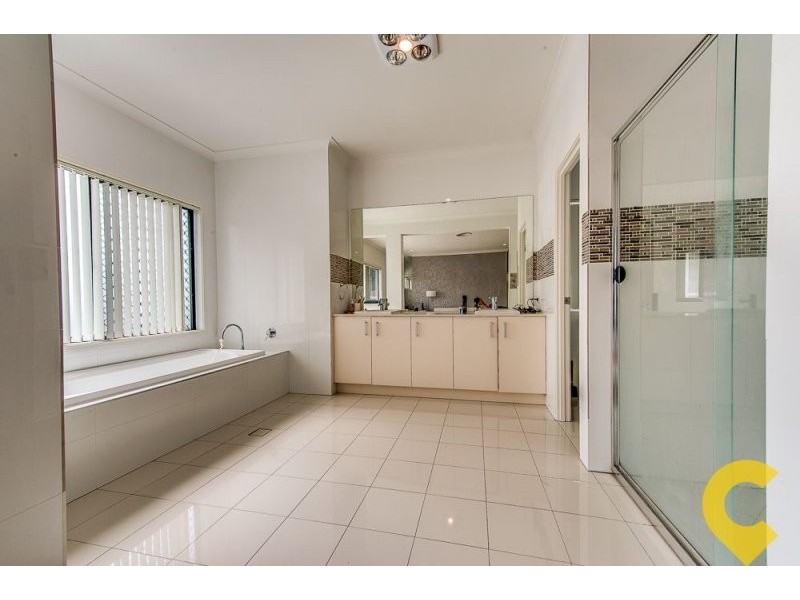 3 Perregreen Street, Doolandella QLD 4077