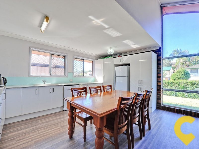 24 Niven Street, Stafford Heights QLD 4053