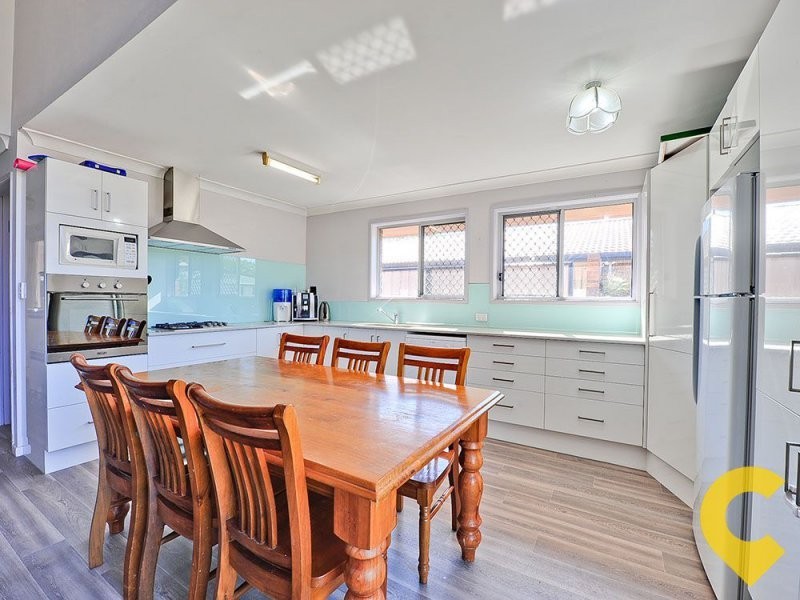 24 Niven Street, Stafford Heights QLD 4053