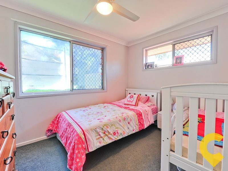 24 Niven Street, Stafford Heights QLD 4053