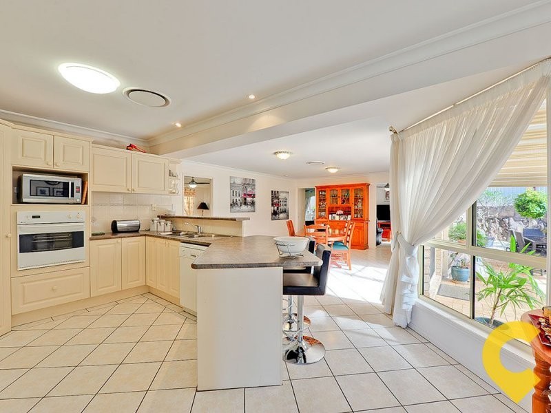 38 Paramount Drive, Warner QLD 4500