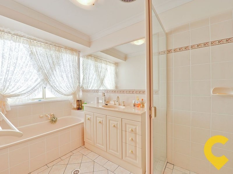38 Paramount Drive, Warner QLD 4500