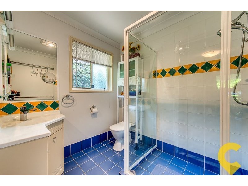 16 Summerhill Place, Forest Lake QLD 4078