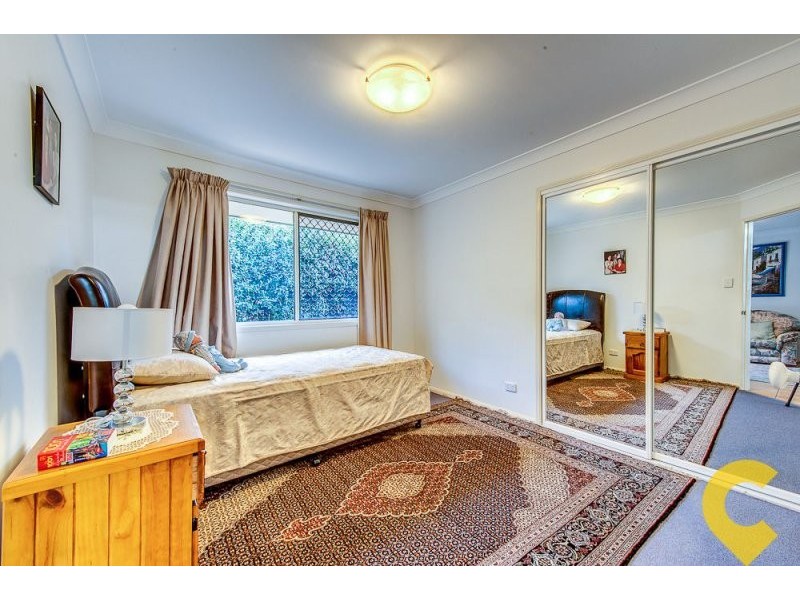 16 Summerhill Place, Forest Lake QLD 4078