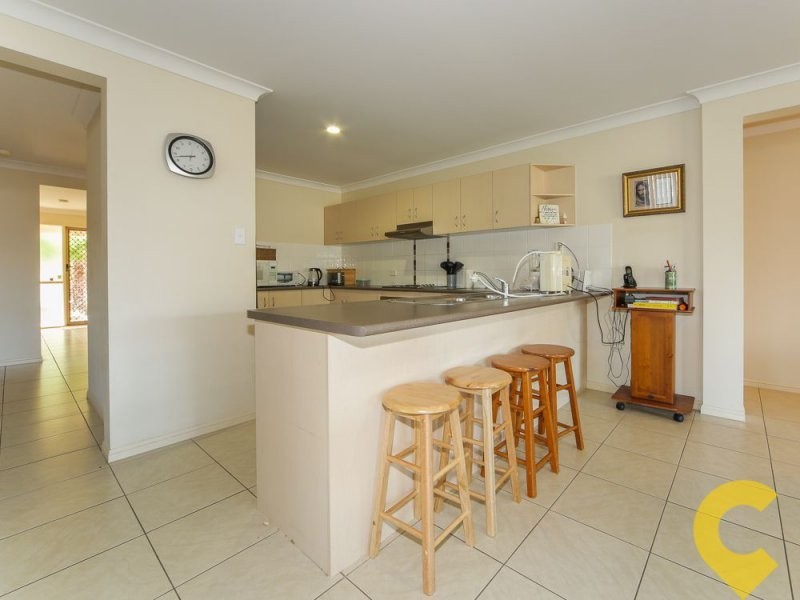 25 Shannonbrook Grove, Oxenford QLD 4210