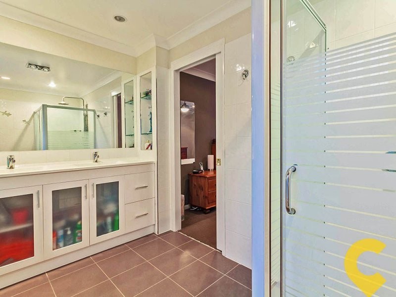 6 Orkney Place, Ferny Grove QLD 4055