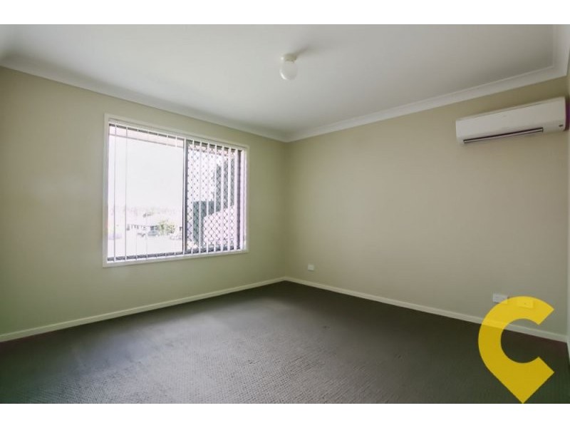 11 Rhiannon Drive, Flinders View QLD 4305