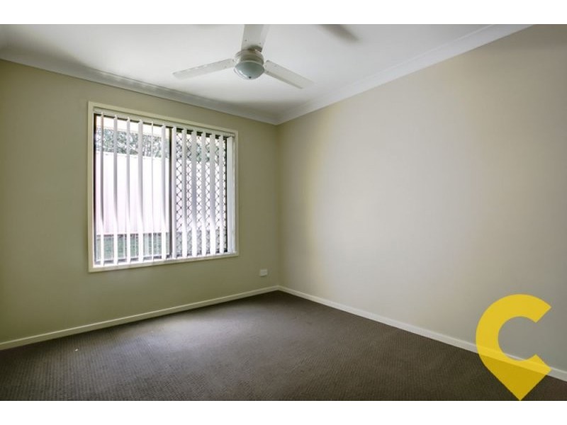11 Rhiannon Drive, Flinders View QLD 4305