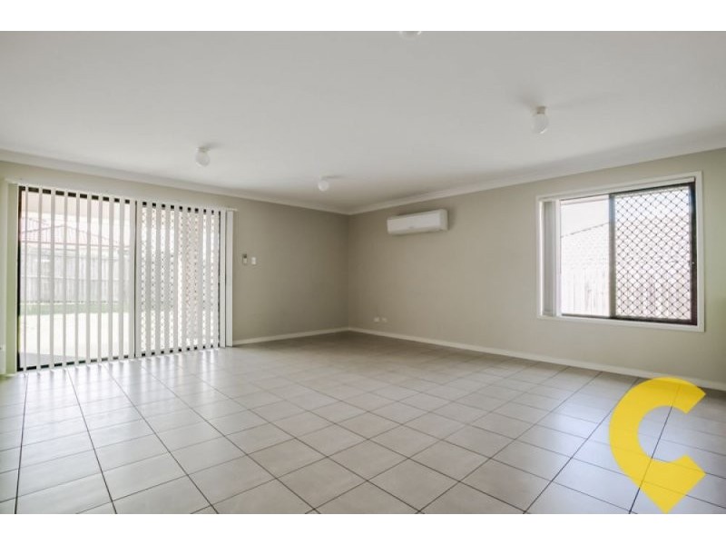 11 Rhiannon Drive, Flinders View QLD 4305
