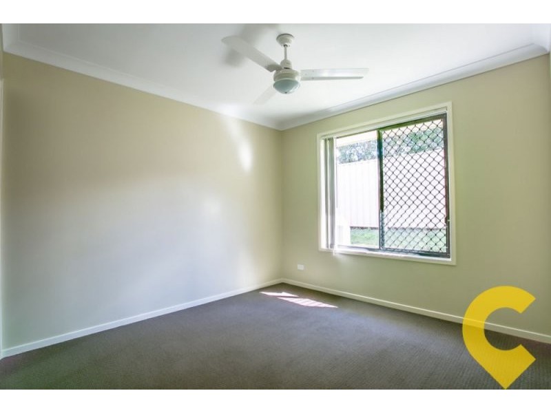 11 Rhiannon Drive, Flinders View QLD 4305