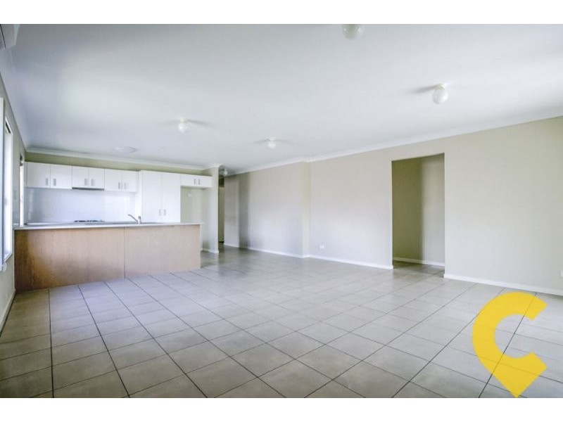 11 Rhiannon Drive, Flinders View QLD 4305
