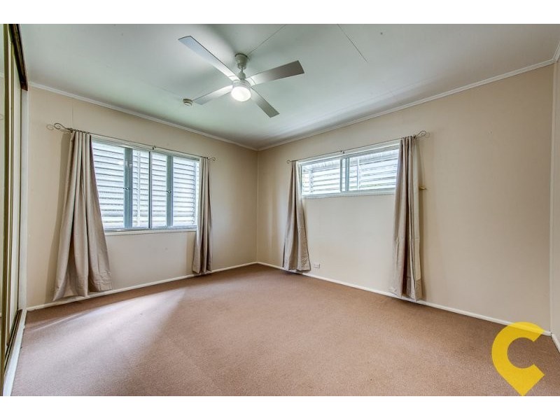 4 Monaro Crescent, Ferny Hills QLD 4055