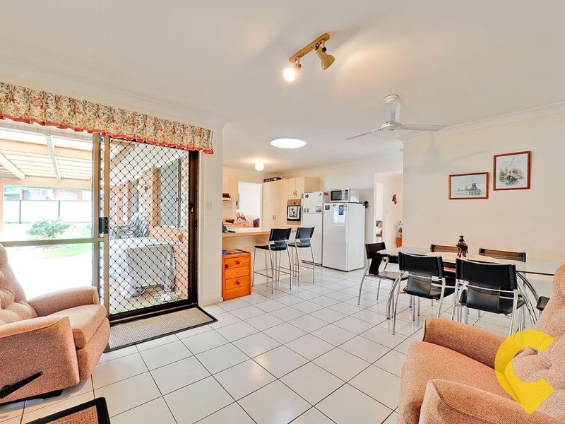 3 Falaise Court, Petrie QLD 4502