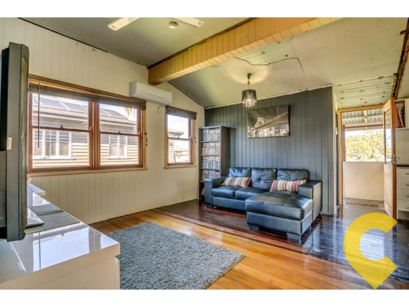 5 Shine Street, One Mile QLD 4305