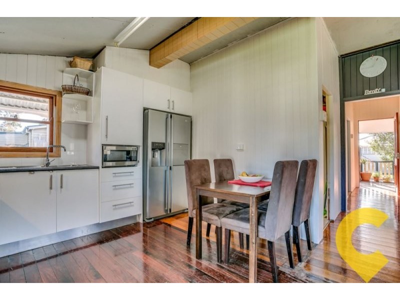 5 Shine Street, One Mile QLD 4305