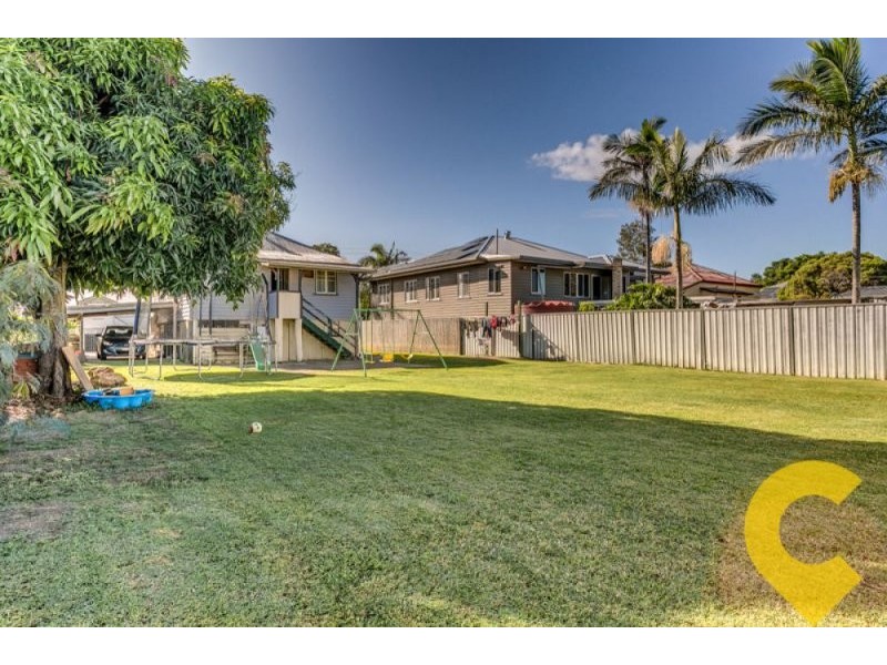 5 Shine Street, One Mile QLD 4305