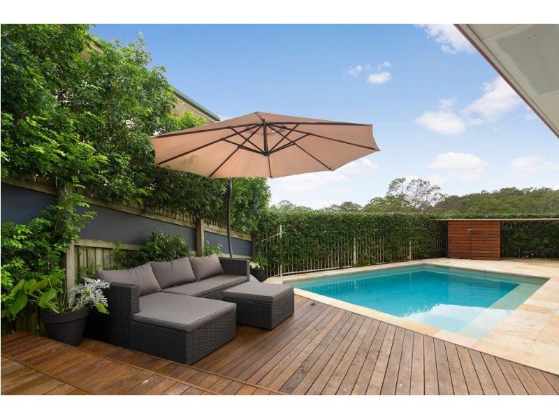 52 Oxford Crescent, Bridgeman Downs QLD 4035