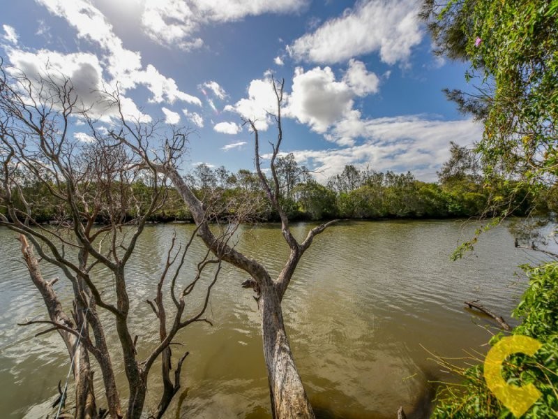 39 The Peninsula, Helensvale QLD 4212