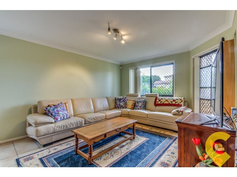 15 Alan Crescent, Eight Mile Plains QLD 4113