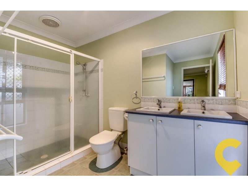 15 Alan Crescent, Eight Mile Plains QLD 4113