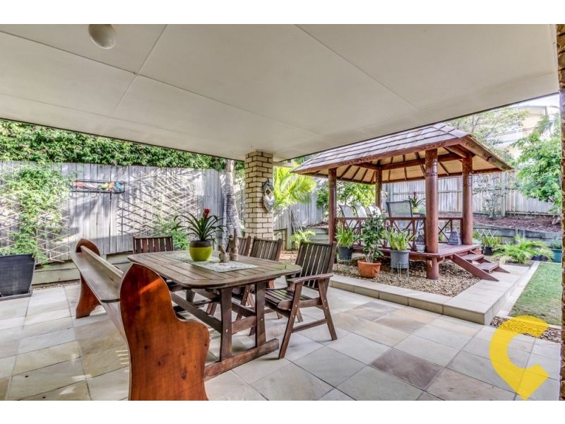 15 Alan Crescent, Eight Mile Plains QLD 4113