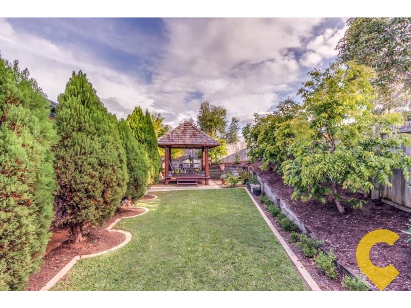 15 Alan Crescent, Eight Mile Plains QLD 4113