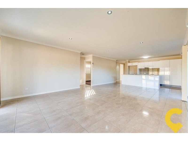 4 Haywood Street, Redbank Plains QLD 4301