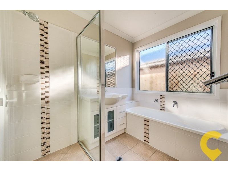 4 Haywood Street, Redbank Plains QLD 4301