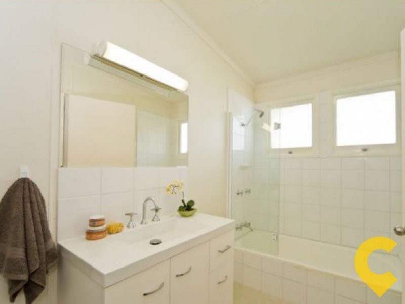 930 South Pine Road, Everton Park QLD 4053