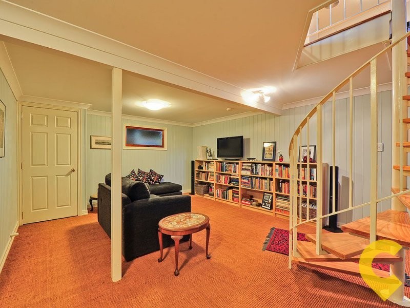 16 Albemarle Street, Yeerongpilly QLD 4105