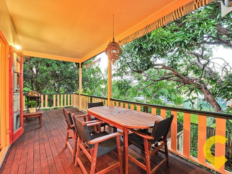 16 Albemarle Street, Yeerongpilly QLD 4105