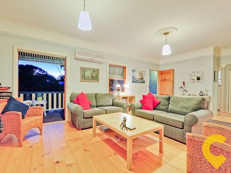 16 Albemarle Street, Yeerongpilly QLD 4105