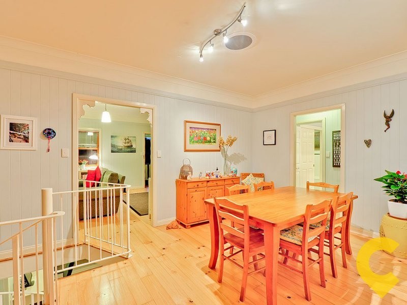 16 Albemarle Street, Yeerongpilly QLD 4105