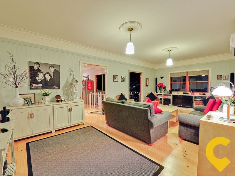 16 Albemarle Street, Yeerongpilly QLD 4105