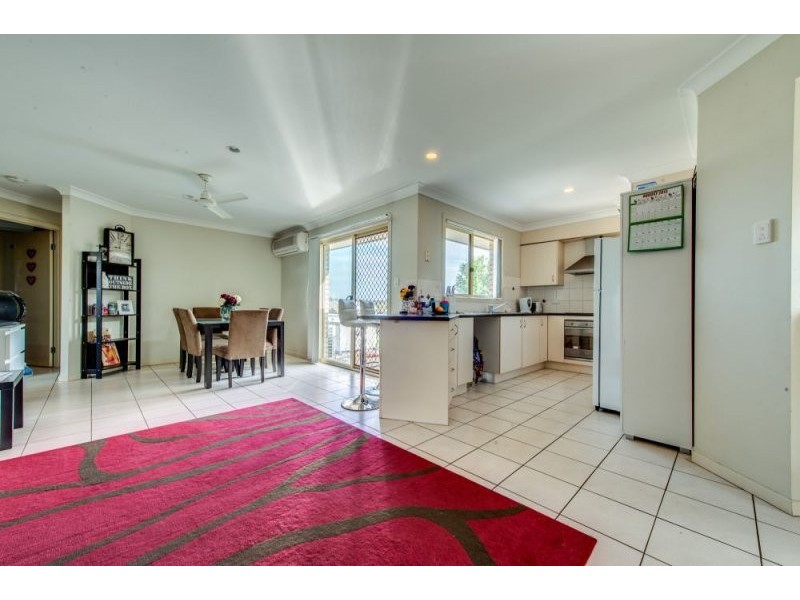 5 De Valera Street, Collingwood Park QLD 4301