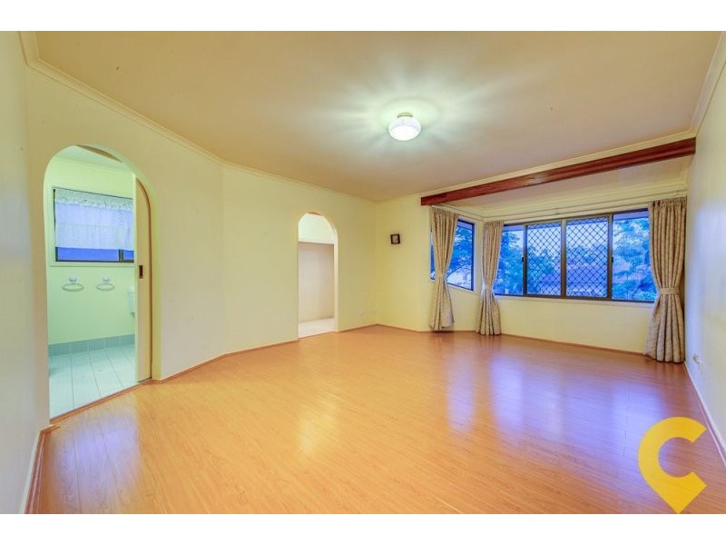 37 Alphitonia Crescent, Sunnybank Hills QLD 4109