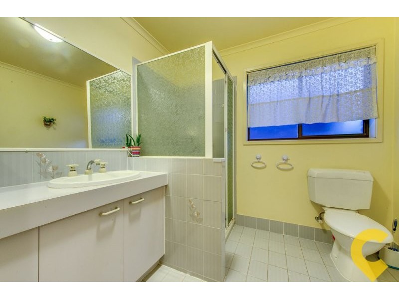 37 Alphitonia Crescent, Sunnybank Hills QLD 4109