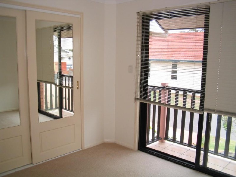 2/149 Samford Road, Enoggera QLD 4051