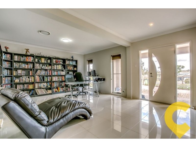 2-6 Dumaresq Street, Jimboomba QLD 4280