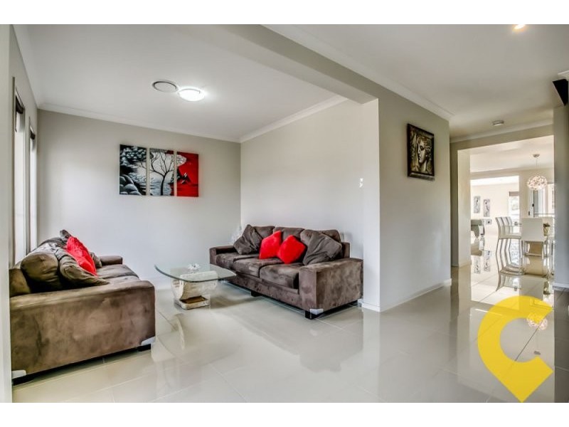 2-6 Dumaresq Street, Jimboomba QLD 4280