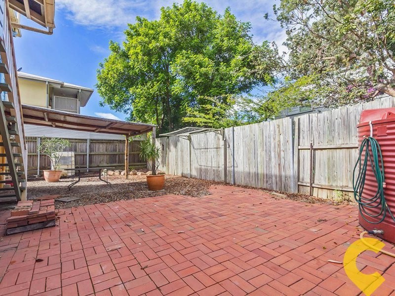 72a Sandy Camp Road, Wynnum QLD 4178