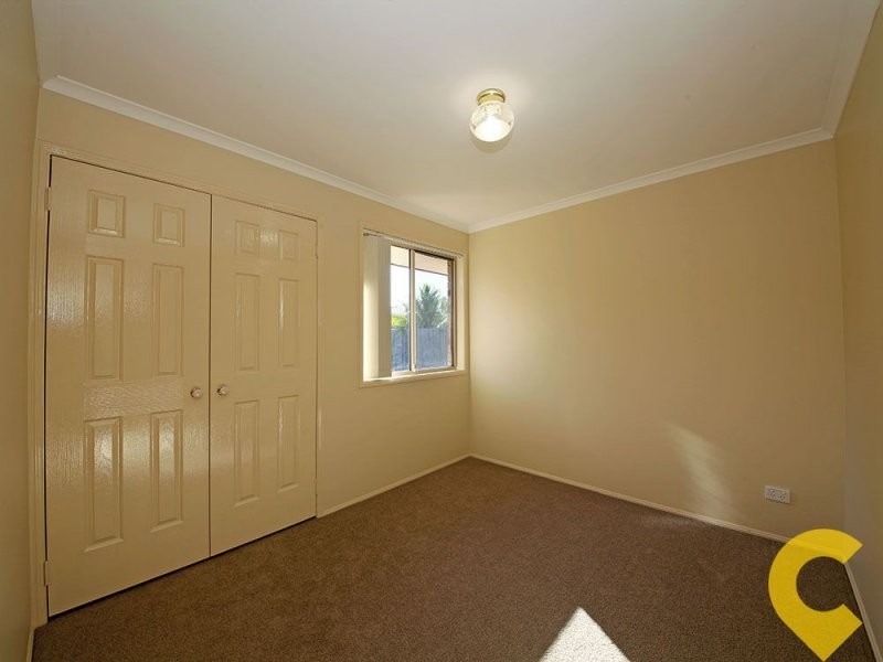 14 Bream Court, Sandstone Point QLD 4511