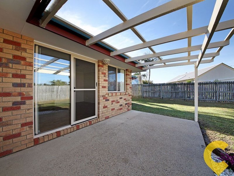 14 Bream Court, Sandstone Point QLD 4511