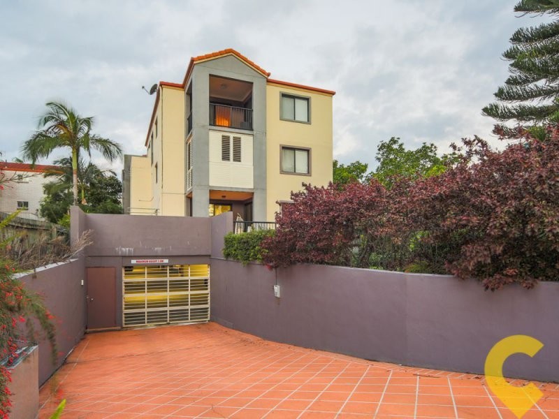 7/5 Loder St, Biggera Waters QLD 4216