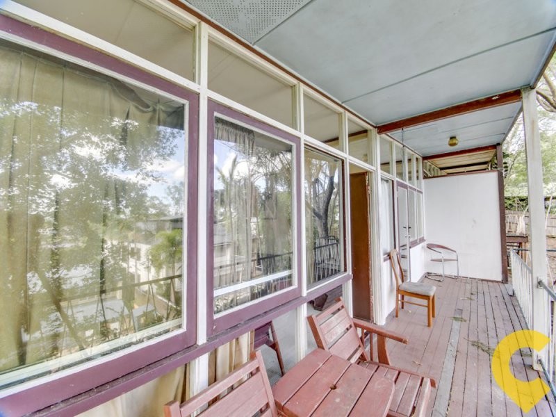2/19 Lily Street, Indooroopilly QLD 4068