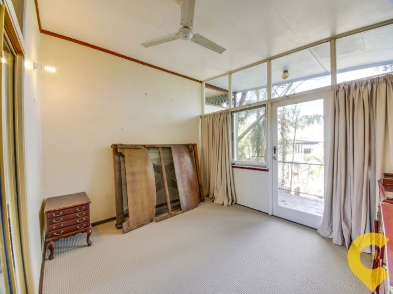 2/19 Lily Street, Indooroopilly QLD 4068