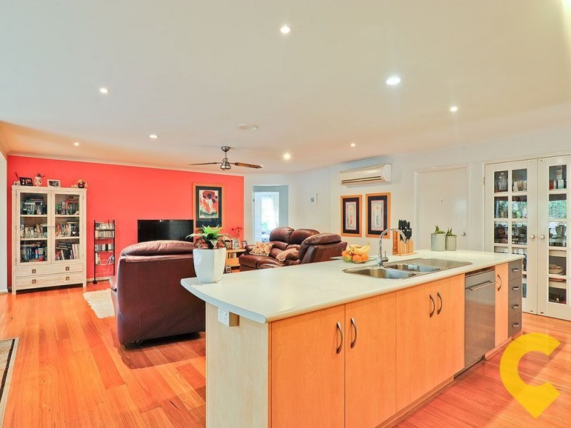 4 Brigalow Close, Bridgeman Downs QLD 4035