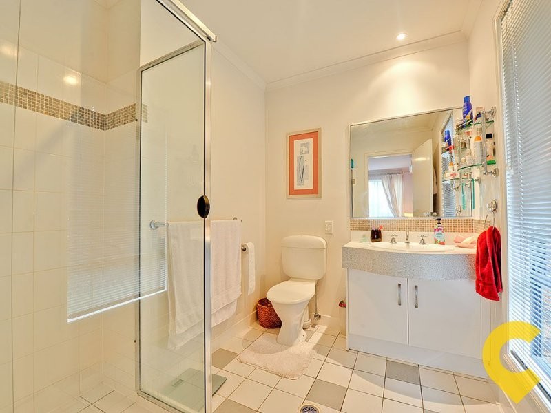 4 Brigalow Close, Bridgeman Downs QLD 4035