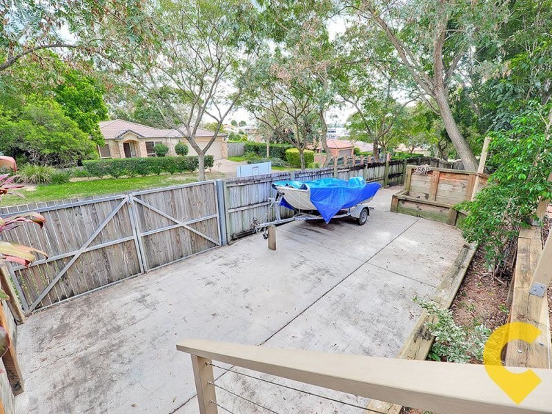 4 Brigalow Close, Bridgeman Downs QLD 4035