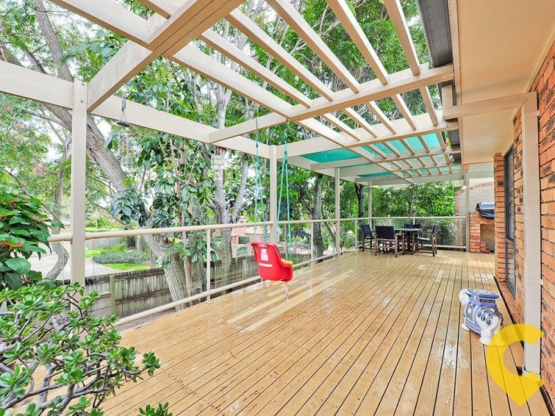 4 Brigalow Close, Bridgeman Downs QLD 4035